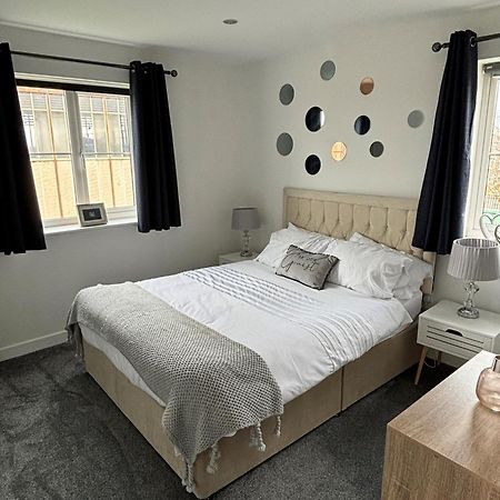 ליצ'פילד Cathedral Apartment מראה חיצוני תמונה